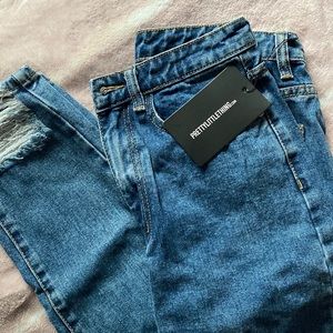PRETTY LITTLE THING DISTRESSED MOM JEANS- BRAND NEW - NEVER WORN